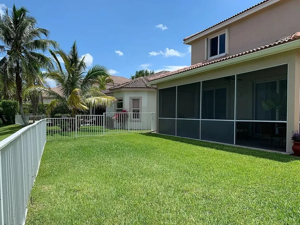 4723 NW 119th Avenue Coral Springs FL 33076