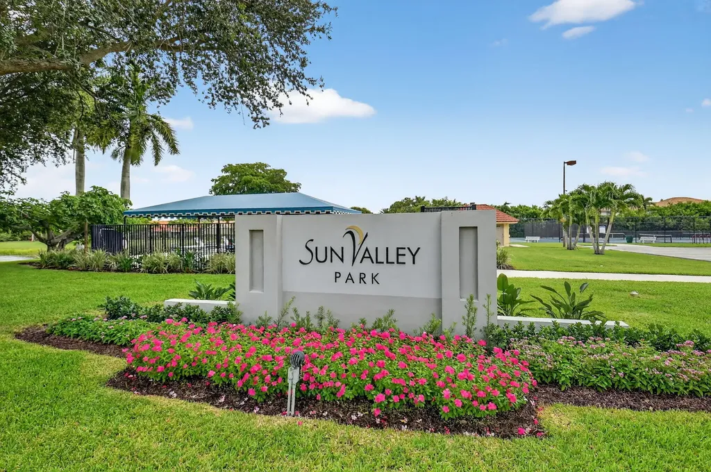 9720 Majestic Way Boynton Beach FL 33437