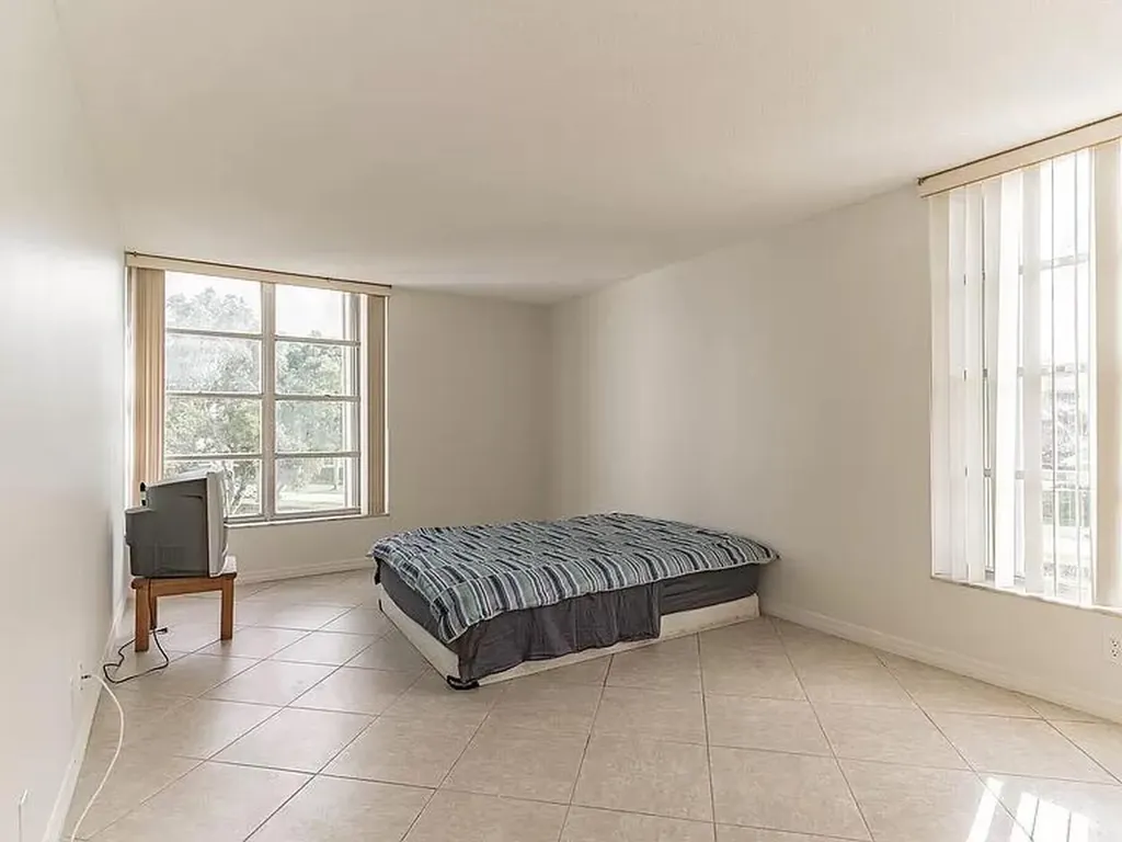 6901 Cypress Road Plantation FL 33317