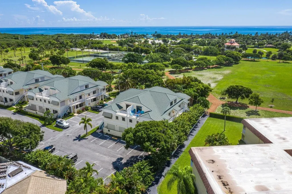 860 Bella Vista Court S Jupiter FL 33477