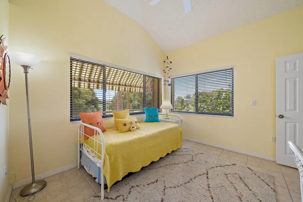 860 Bella Vista Court S Jupiter FL 33477