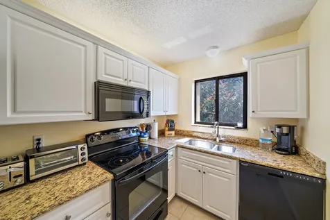 860 Bella Vista Court S Jupiter FL 33477