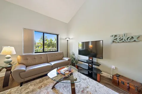 860 Bella Vista Court S Jupiter FL 33477