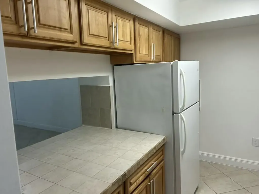 3432 NW 86th Way Sunrise FL 33351