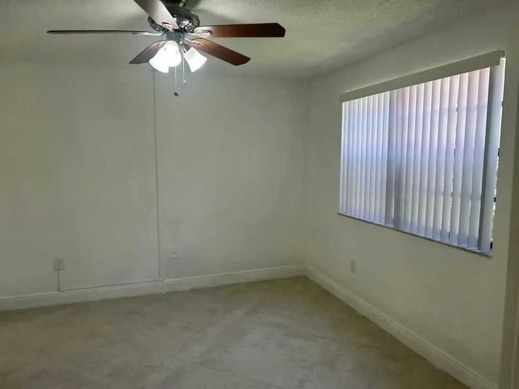 3432 NW 86th Way Sunrise FL 33351