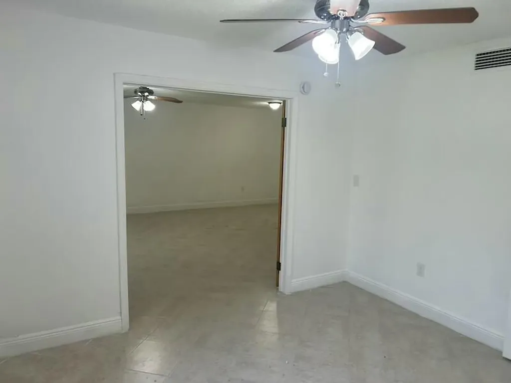 3432 NW 86th Way Sunrise FL 33351
