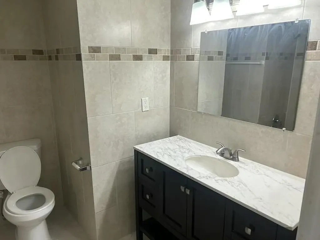 3432 NW 86th Way Sunrise FL 33351