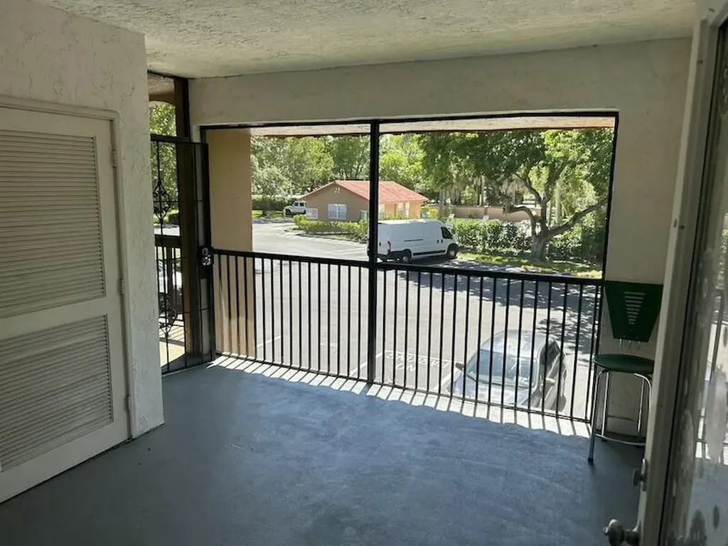 3432 NW 86th Way Sunrise FL 33351