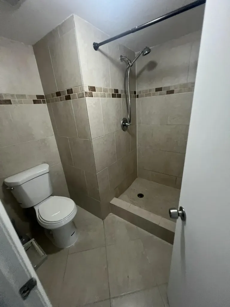 3432 NW 86th Way Sunrise FL 33351