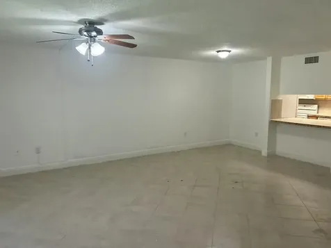 3432 NW 86th Way Sunrise FL 33351