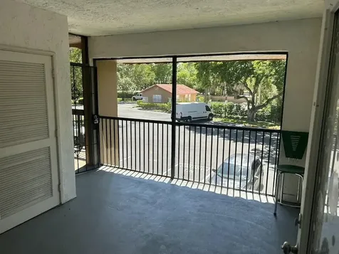 3432 NW 86th Way Sunrise FL 33351