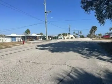 530 N 7th Street Fort Pierce FL 34950