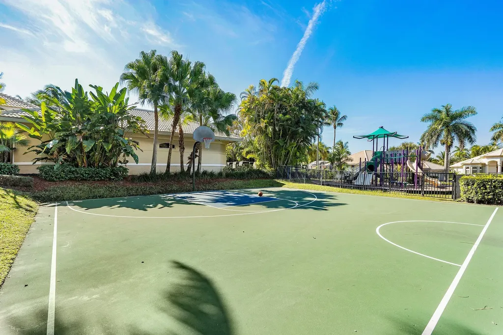10653 St Thomas Drive Boca Raton FL 33498