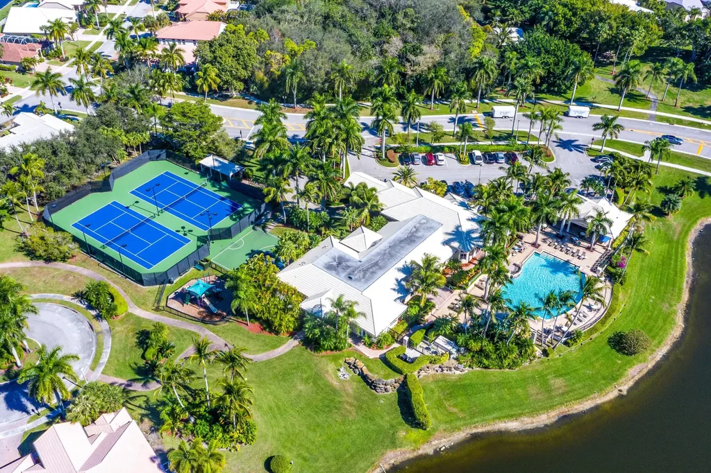 10653 St Thomas Drive Boca Raton FL 33498