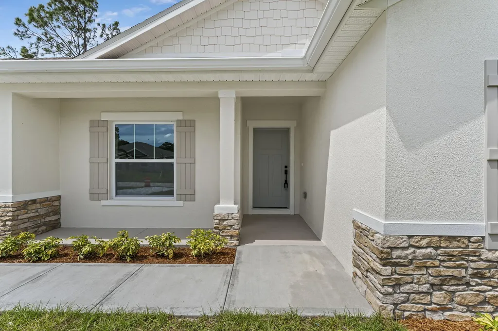 357 SW Galicia Street Street SW Palm Bay FL 32908