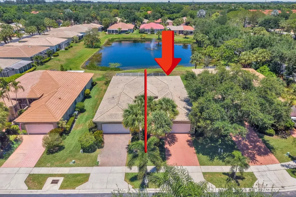 9532 N Crescent View Drive Drive N Boynton Beach FL 33437