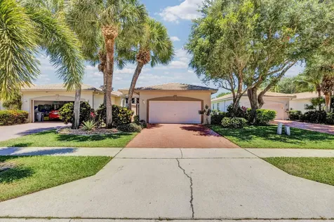9532 N Crescent View Drive Drive N Boynton Beach FL 33437