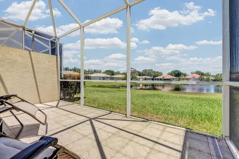9532 N Crescent View Drive Drive N Boynton Beach FL 33437