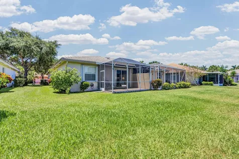 9532 N Crescent View Drive Drive N Boynton Beach FL 33437