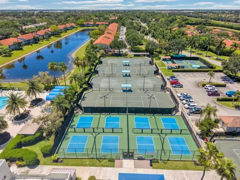 9532 N Crescent View Drive Drive N Boynton Beach FL 33437