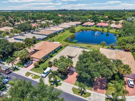 9532 N Crescent View Drive Drive N Boynton Beach FL 33437
