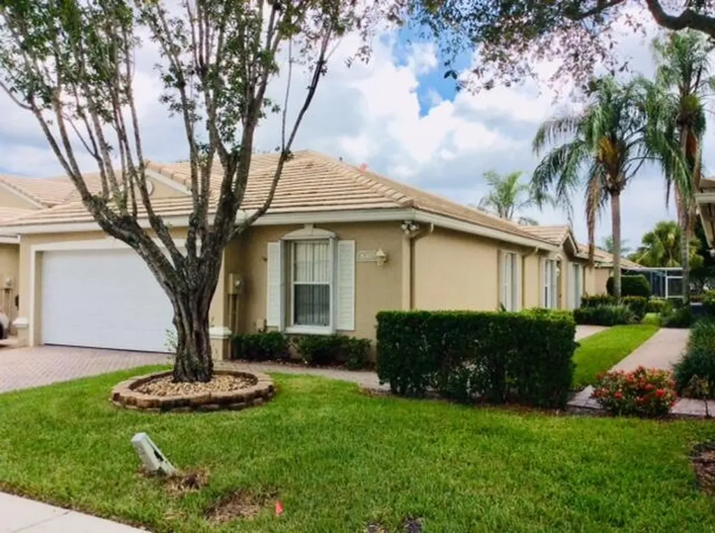 8410 Cargill Point West Palm Beach FL 33411