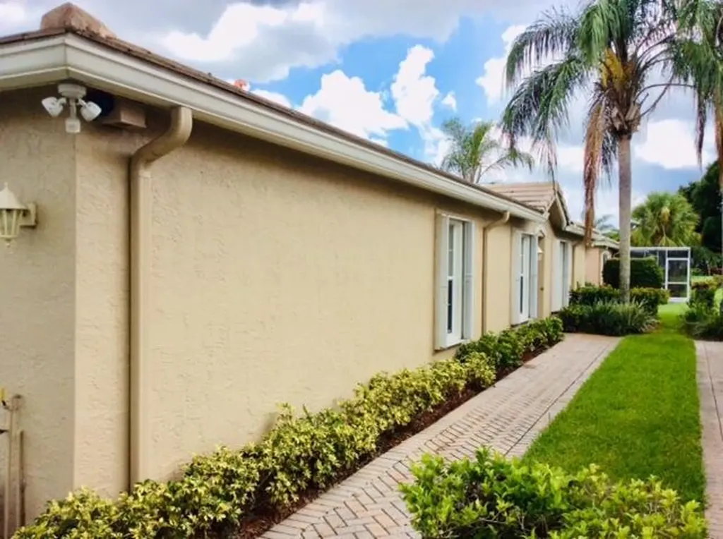 8410 Cargill Point West Palm Beach FL 33411