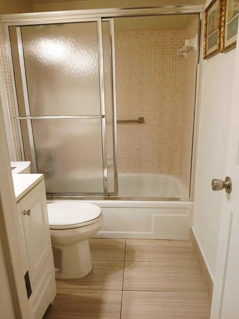 4023 Newport H Deerfield Beach FL 33442