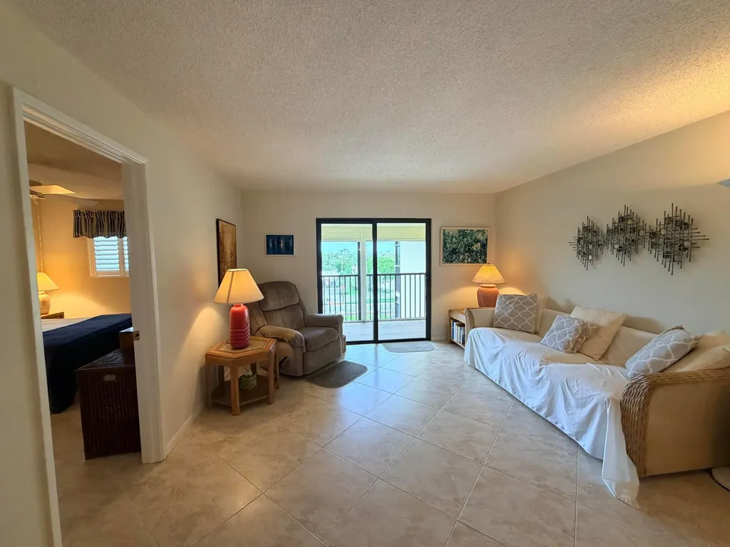 2601 NE 14th Street Pompano Beach FL 33062