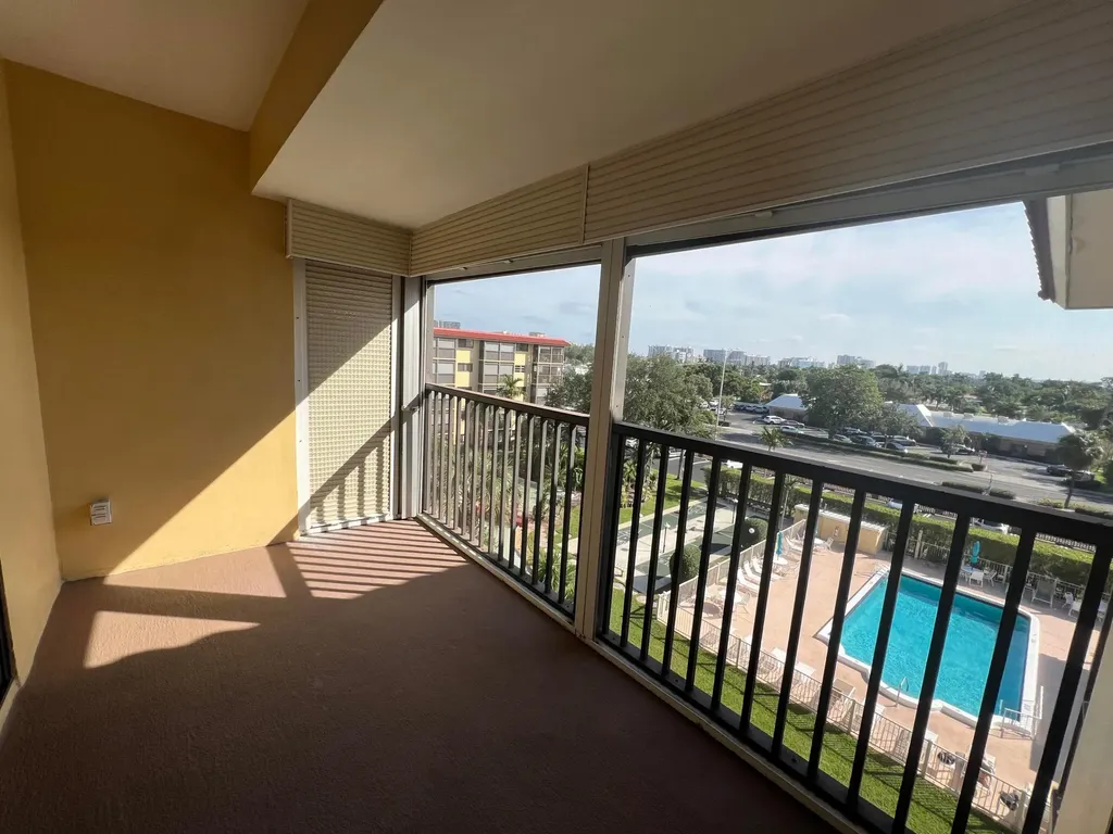 2601 NE 14th Street Pompano Beach FL 33062