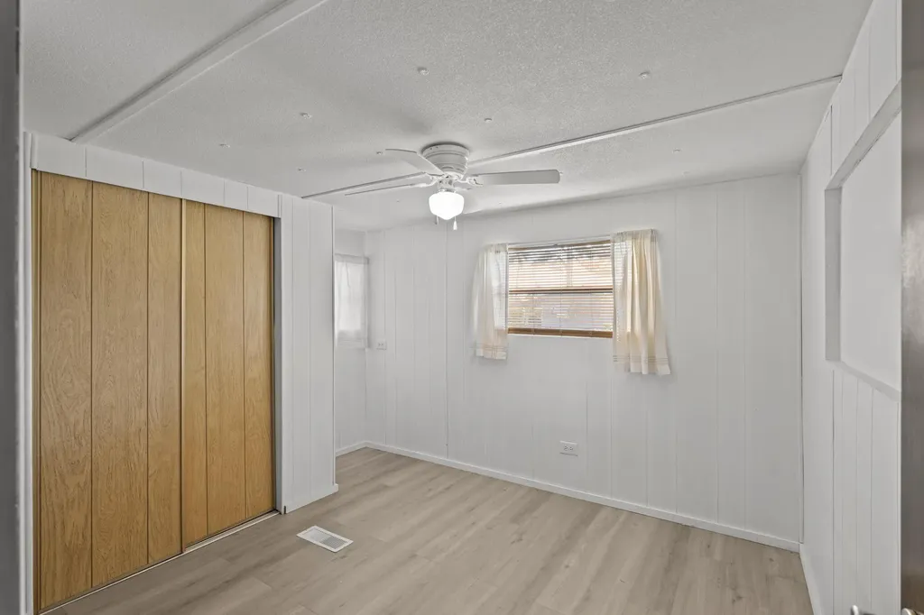 8949 Oak Street Boynton Beach FL 33436