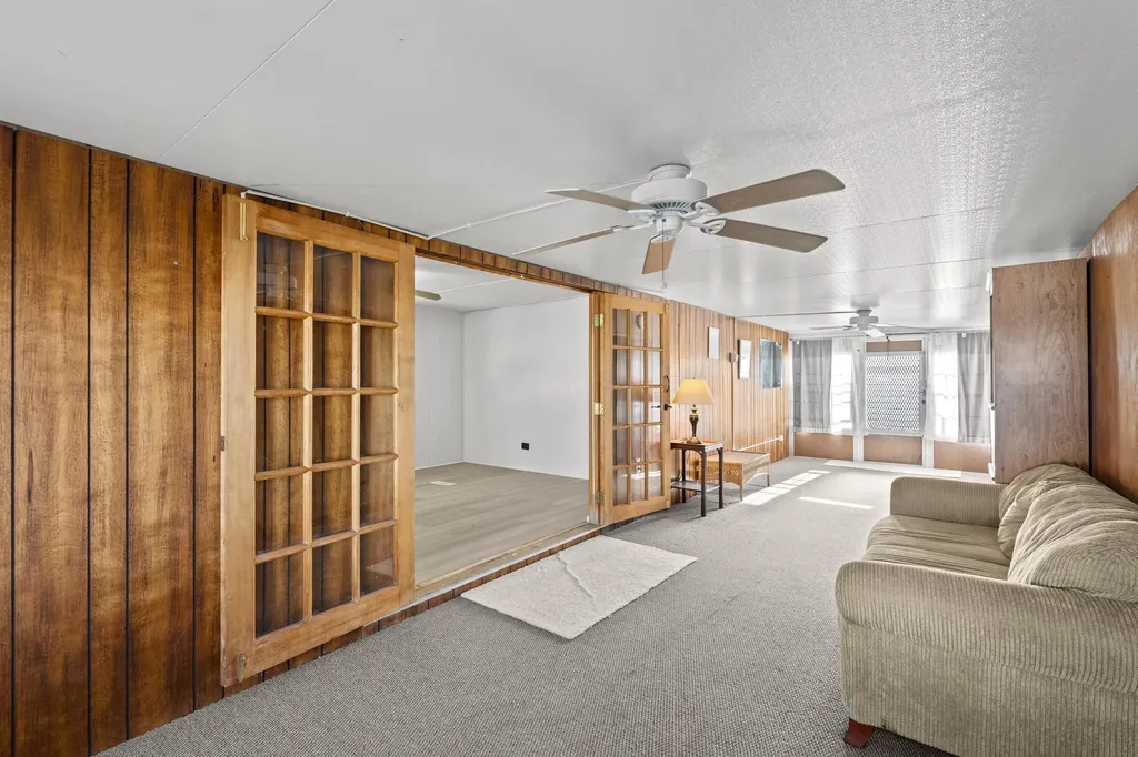 8949 Oak Street Boynton Beach FL 33436