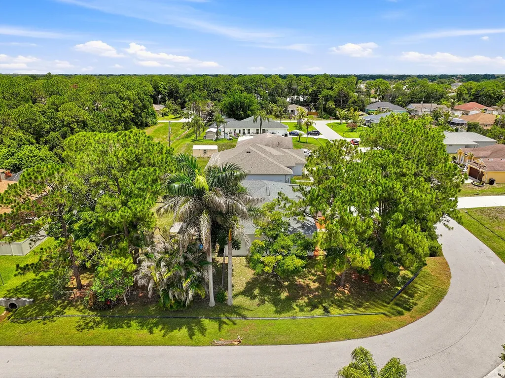 4174 SW Daniff Street Port St Lucie FL 34953