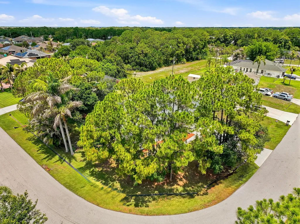 4174 SW Daniff Street Port St Lucie FL 34953