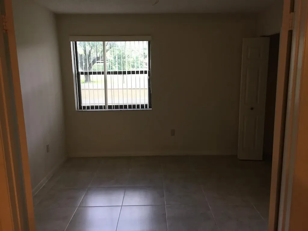 9801 NW 1st Court Plantation FL 33324