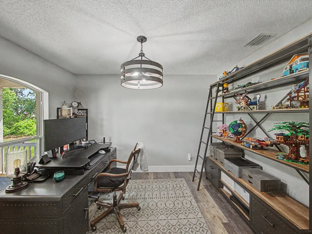 1550 SW Kosnar Avenue Port St Lucie FL 34953