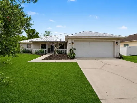 1550 SW Kosnar Avenue Port St Lucie FL 34953