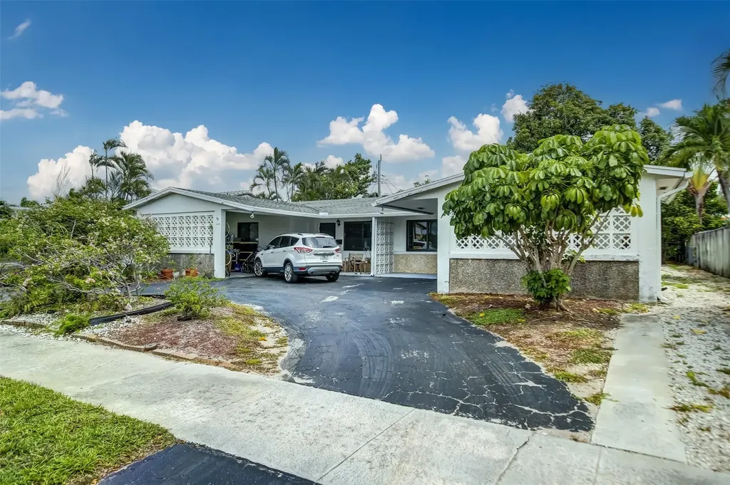 2155 NE 56th Court Fort Lauderdale FL 33308