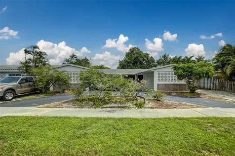 2155 NE 56th Court Fort Lauderdale FL 33308