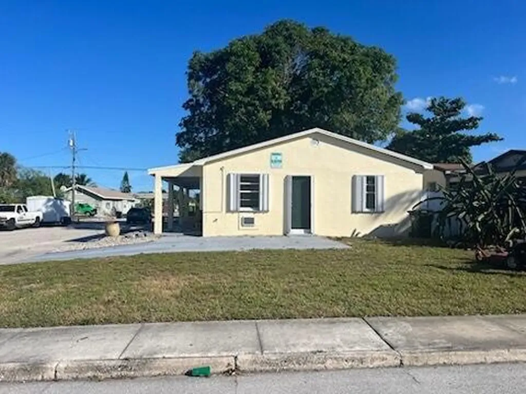1202 S M Street Lake Worth Beach FL 33460