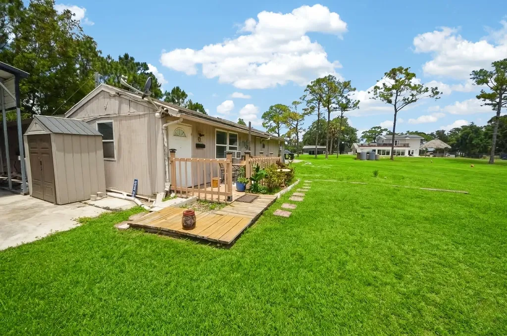 10754 Tamis Trail Wellington FL 33449