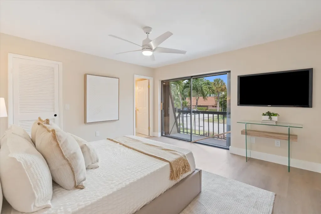 825 Center Street Jupiter FL 33458
