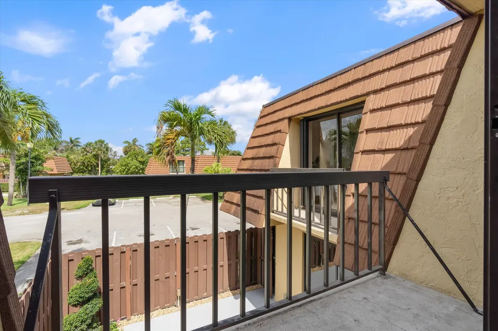 825 Center Street Jupiter FL 33458