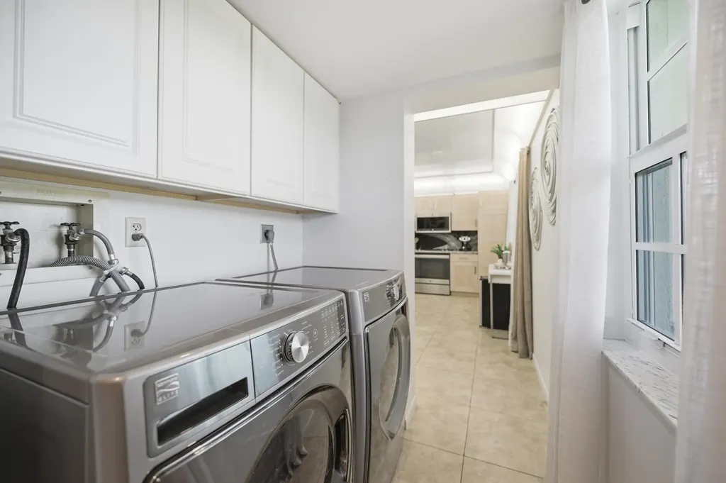 806 Cypress Grove Lane Pompano Beach FL 33069