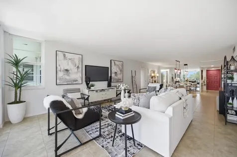 806 Cypress Grove Lane Pompano Beach FL 33069