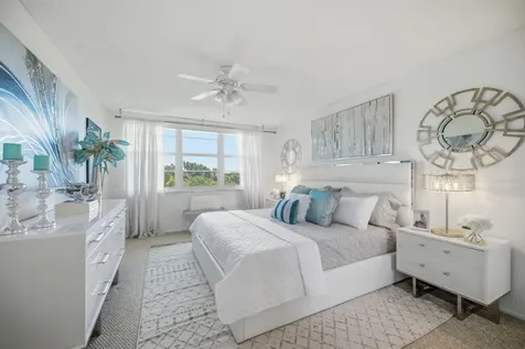 806 Cypress Grove Lane Pompano Beach FL 33069