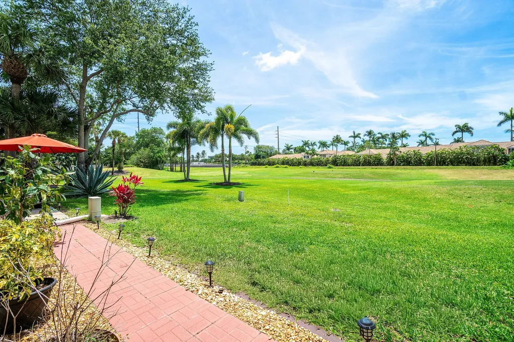 5054 Golfview Court Delray Beach FL 33484