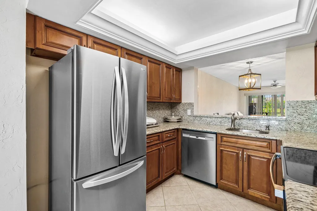5054 Golfview Court Delray Beach FL 33484
