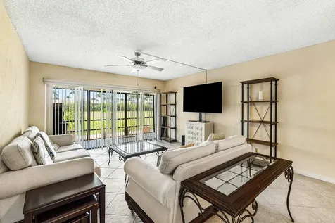 5054 Golfview Court Delray Beach FL 33484