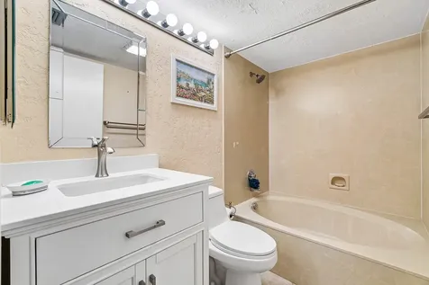 5054 Golfview Court Delray Beach FL 33484